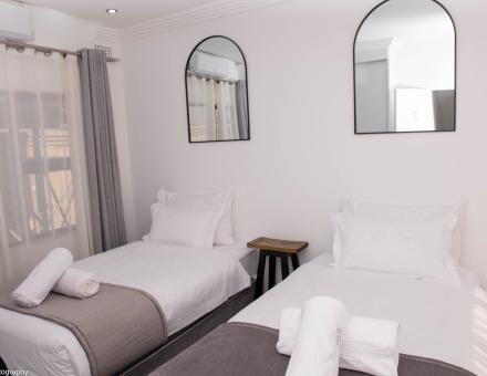 Rooms 7: Two-Bedroom Apartment